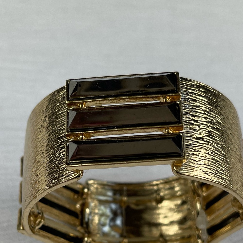 Gold and Black Hematite Bracelet - Picture 9 of 9